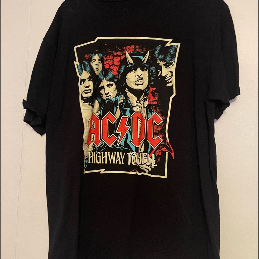 AC/DC tee - Picture 2 of 2